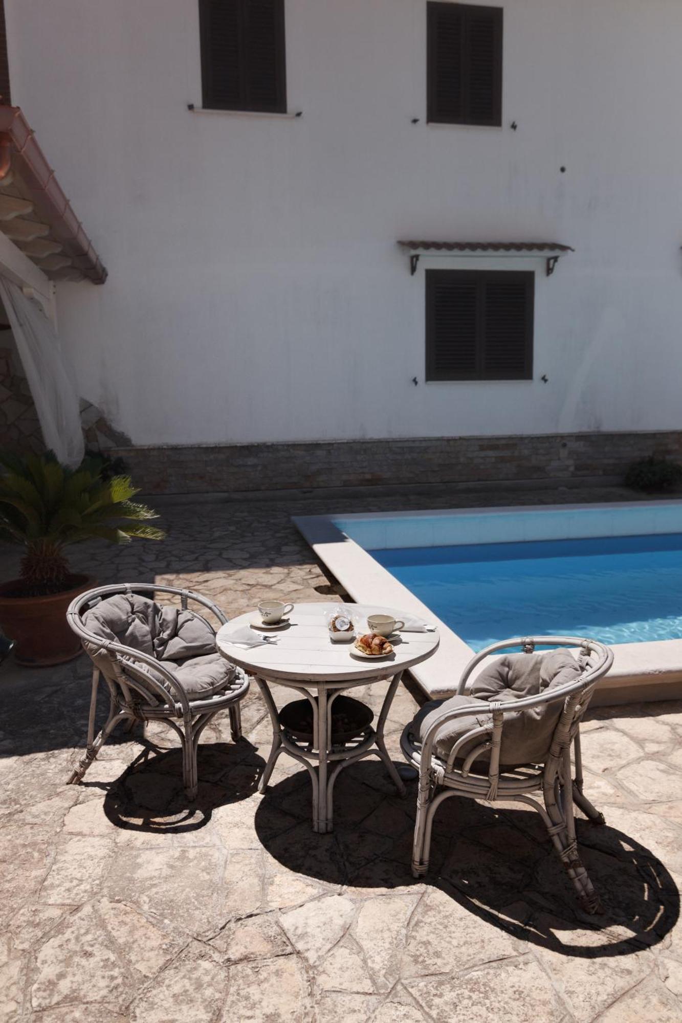 Villa Lina Bed&Breakfast Taranto Exterior foto