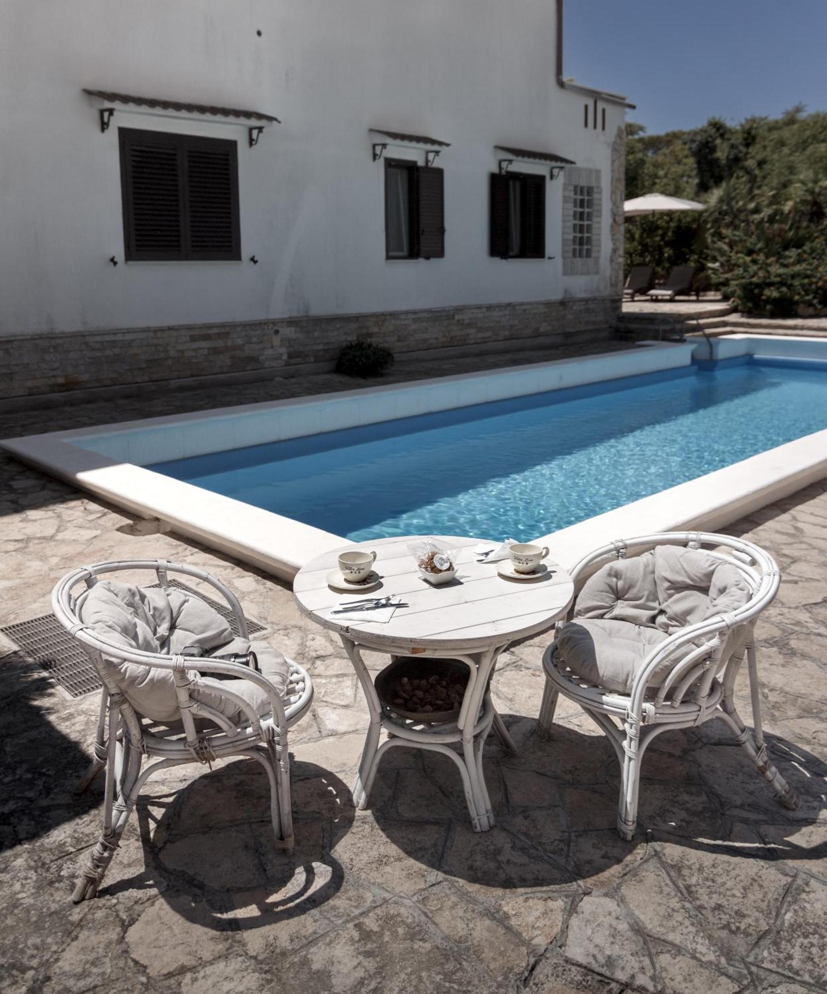 Villa Lina Bed&Breakfast Taranto Exterior foto